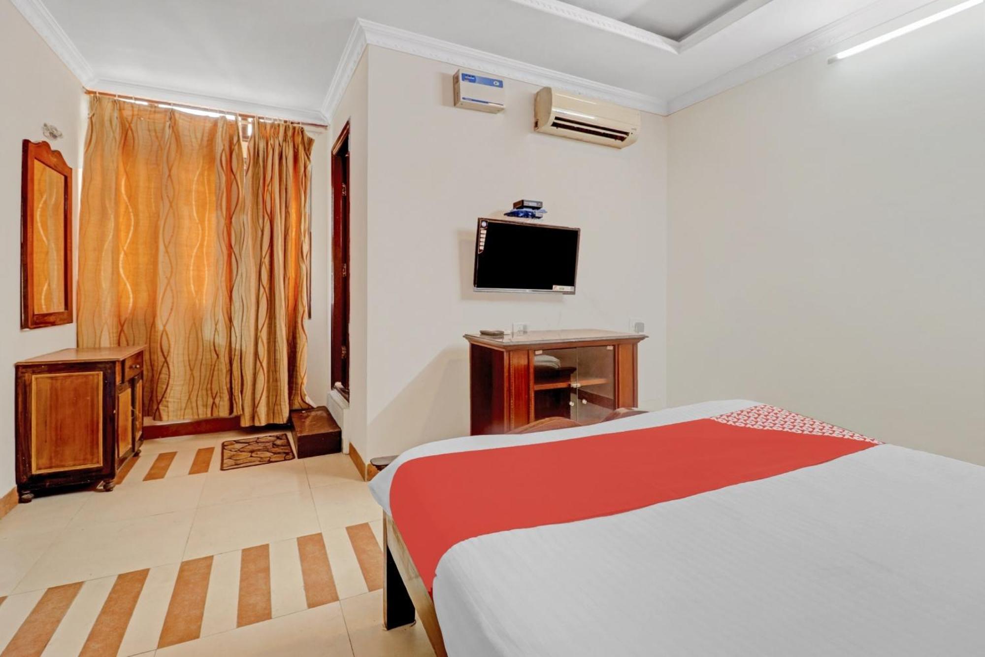 Hotel O Royal Grand Residency Near Lalbagh Botanical Garden Bangalore Exterior photo